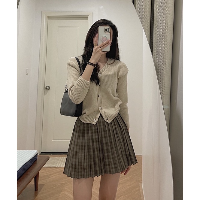 Cardigan basic cổ V 996 | BigBuy360 - bigbuy360.vn