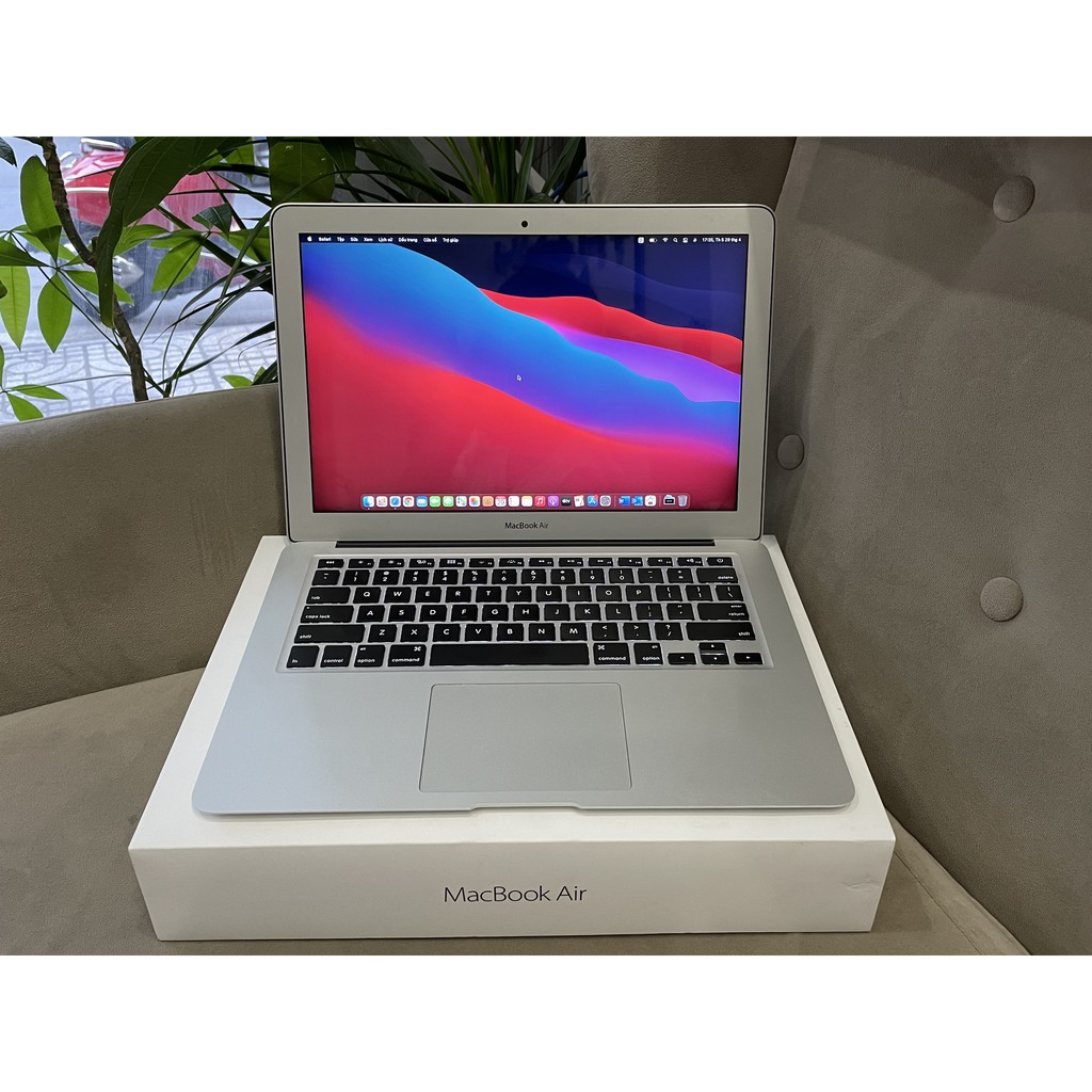 Máy tính MacBook Air 13" 2017 1.8GHz Core i5 128GB Fullbox Bảo Hành 12/2021
