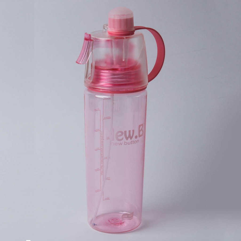 HCM - Bình nước nhựa thể thao NewB 600ml có vòi xịt phun nước