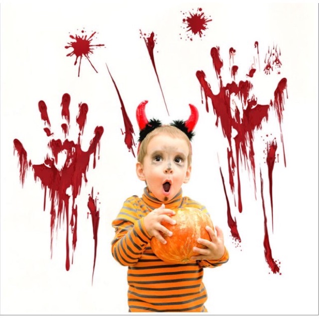 Decal dán tường Halloween - Bàn Tay máu đáng sợ
