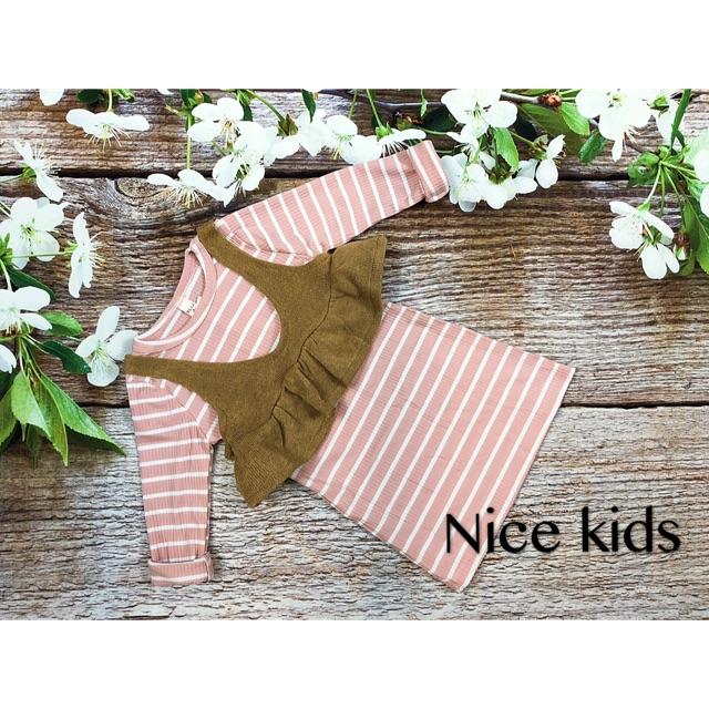 Sét trang phục bé gái