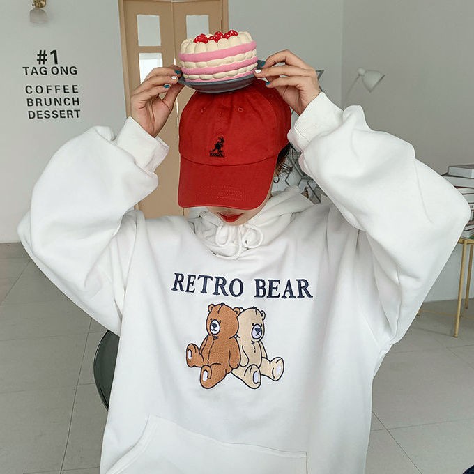 Áo khoác hoodie lót nhung dày dặn dáng rộng in hình gấu phong cách Hàn Quốc vintage dễ thương cho nữ | BigBuy360 - bigbuy360.vn