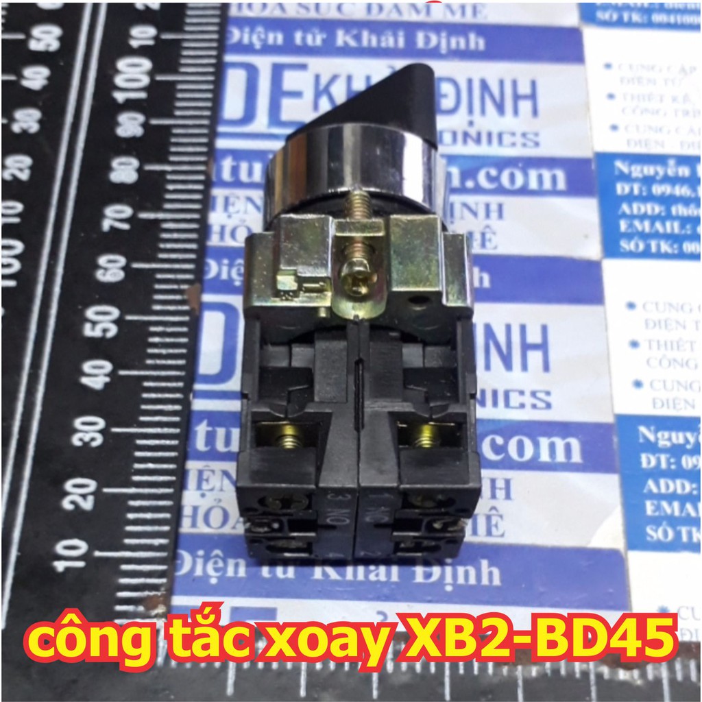 Công tắc xoay tủ điện RESET, không giữ, 1 chiều, 1 thường mở, 1 thường đóng, phi 22mm, XB2-BD45 kde5619