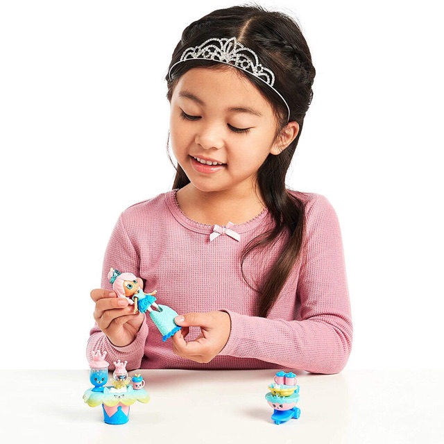 Búp bê Shopkins và phụ kiện .