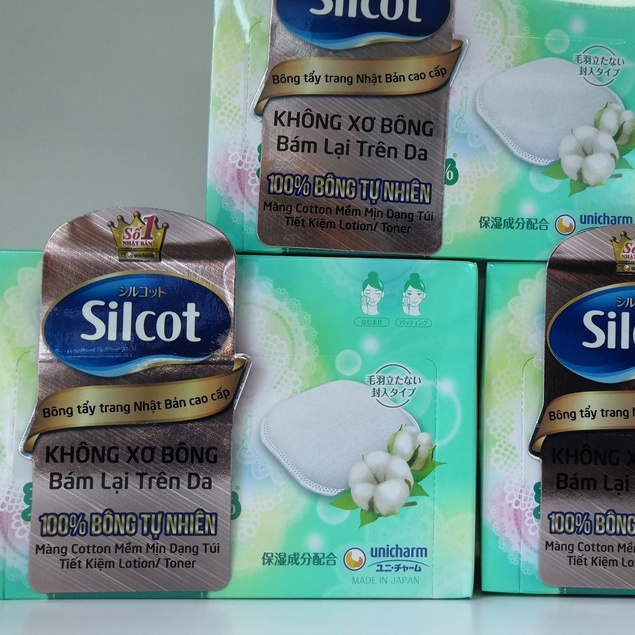 Bông tẩy trang UNICHARM Silcot Premium dạng miếng vuông cotton pad (66 miếng/1 hộp màu xanh lá)