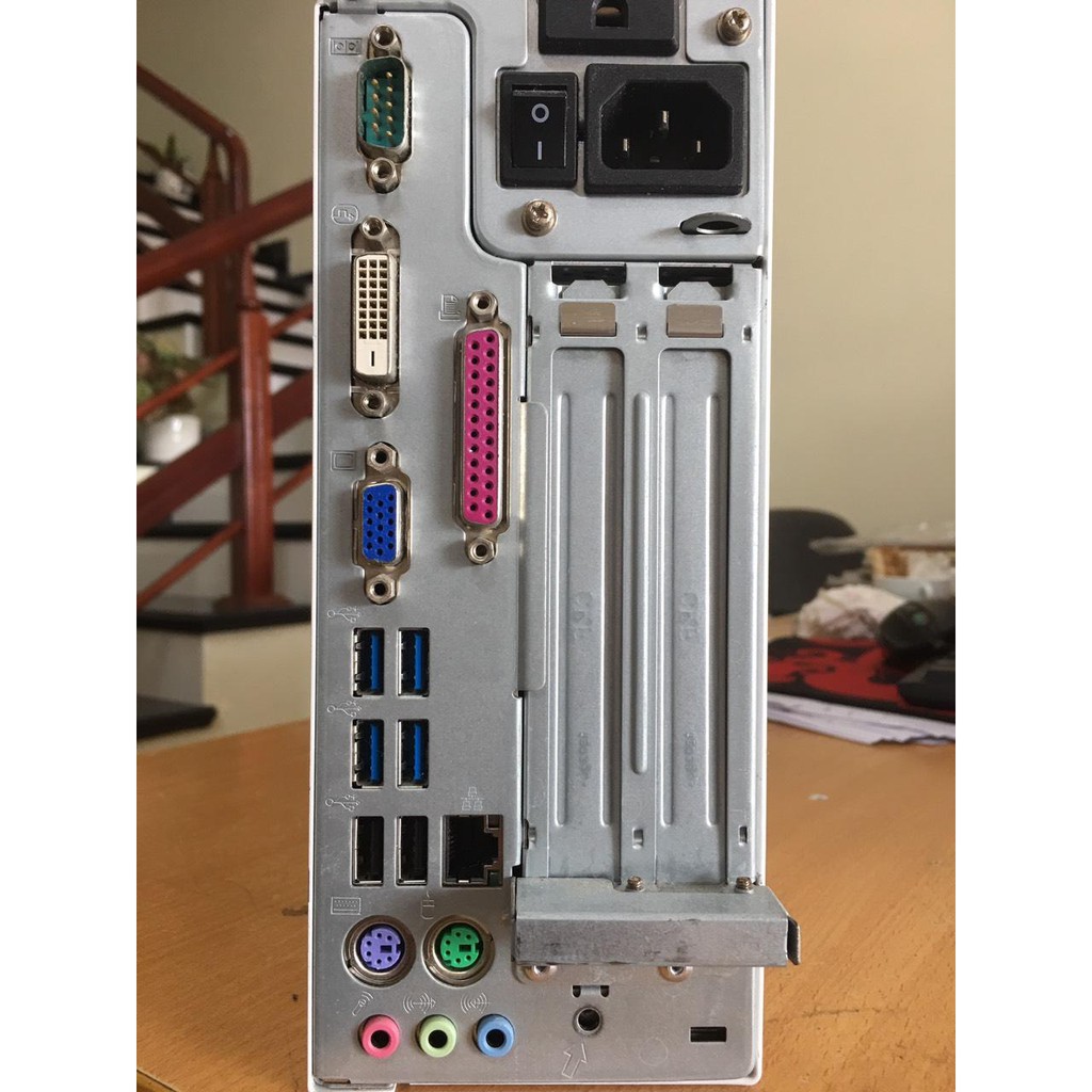 Xác Fujitsu H77 full Cpu 1155, 4 khe Ram. Có Usb 3.0, có khe VGA mở rộng | BigBuy360 - bigbuy360.vn