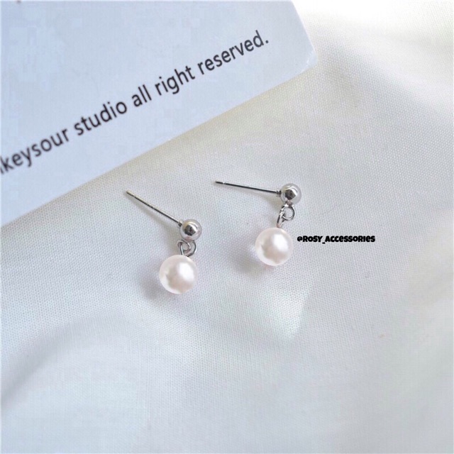 ROSY - KHUYÊN TAI ĐÁ BÁNH BÈO