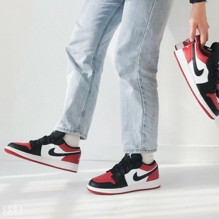Giày thể thao cổ thấp Air Jordan 1 Low Bred toe