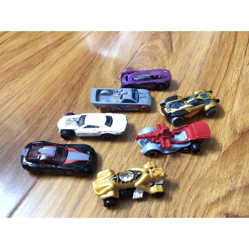 Xe hotwheel lẻ không card tách hộp CANADA