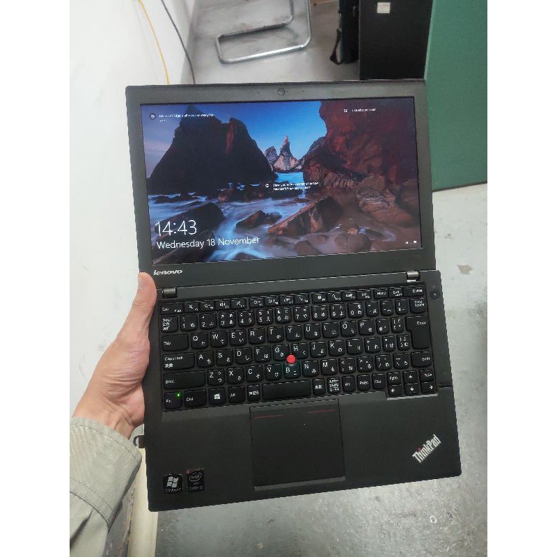 máy tính Lenovo x240 không camera