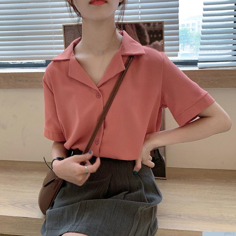 Áo sơ mi tay ngắn màu sắc đơn giản dành cho nữ