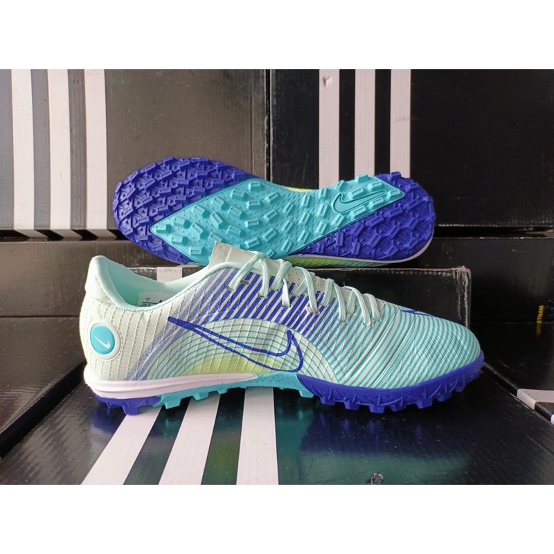 Mercurial Vapor 14 Academy TF