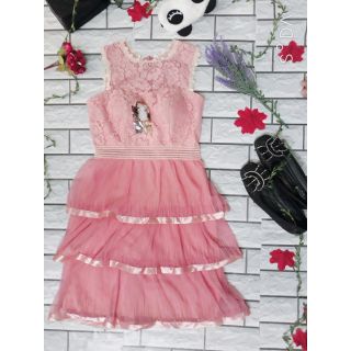 Đầm ren tầng xấp ly