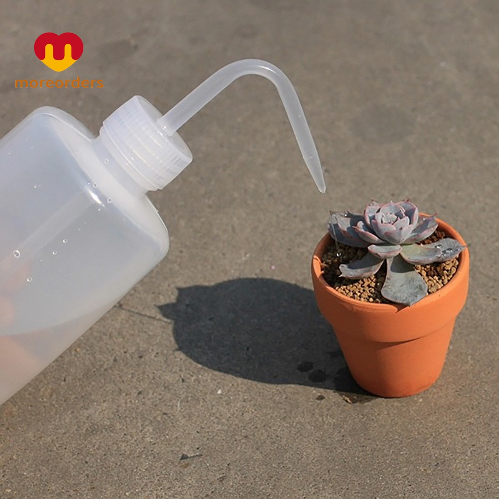 Bình Xịt Nước Rửa Hình Xăm 500ml