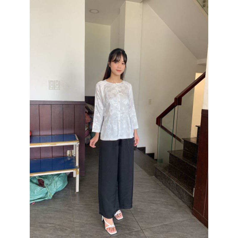 độ  bộ  Đi chùa. bộ  bà  ba gấm