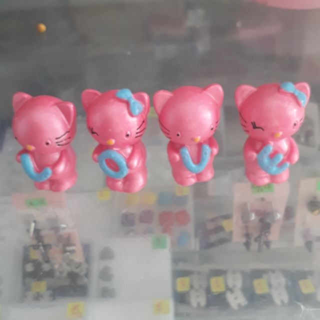 Bộ 4 tượng hello kitty