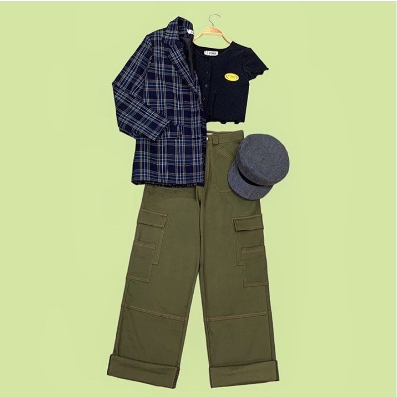 Quần suông nhiều túi chất kaki | BigBuy360 - bigbuy360.vn