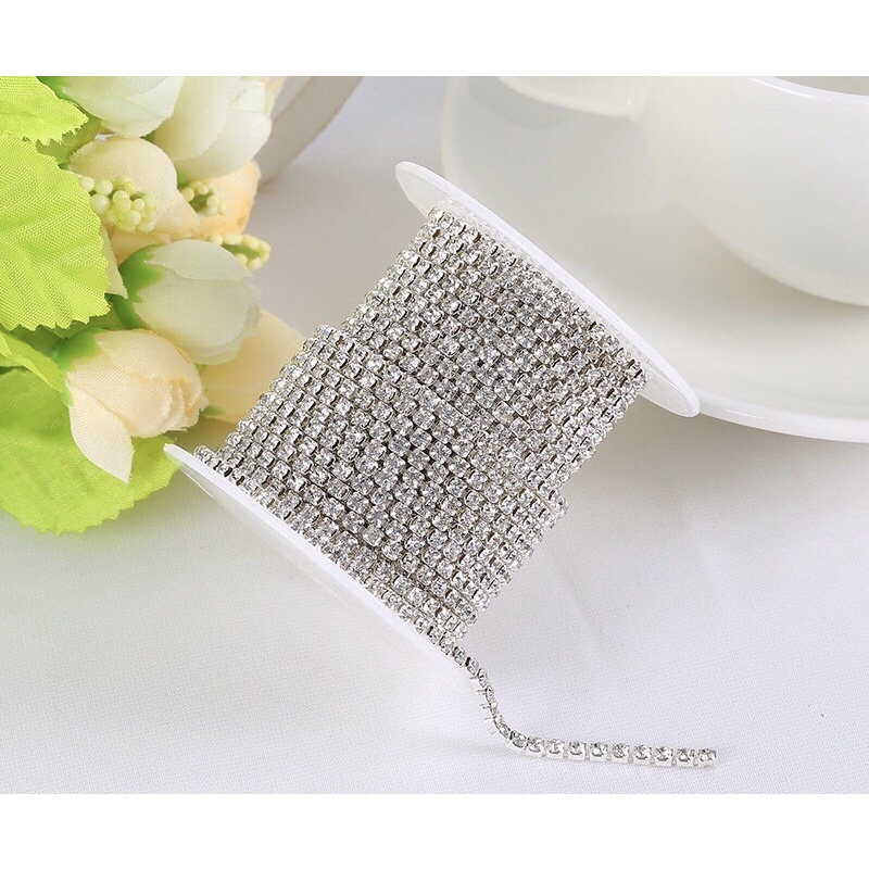 Chuỗi dây đá cao cấp dùng đính áo váy phụ kiện thời trang ( cuộn 1m )