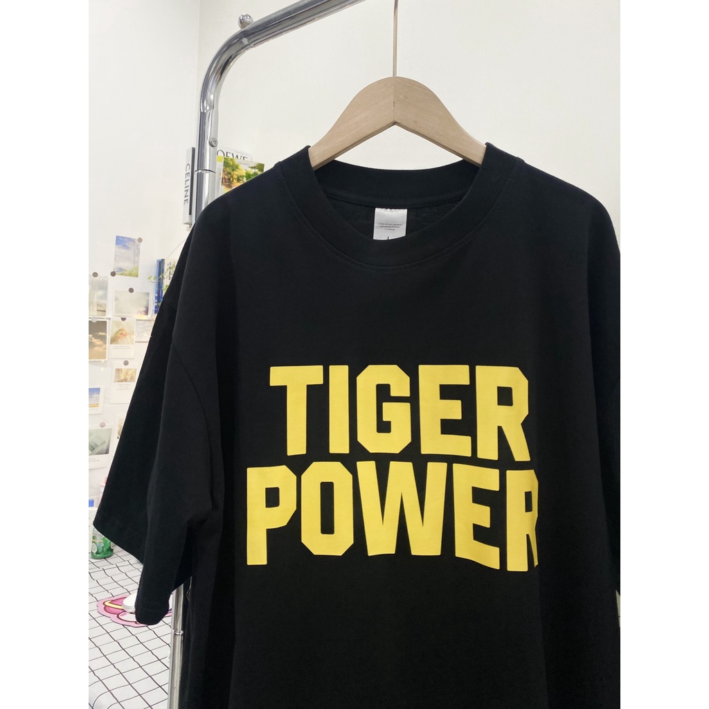 Áo thun tay ngắn màu đen form rộng chất cotton - Tiger Power T-Shirt