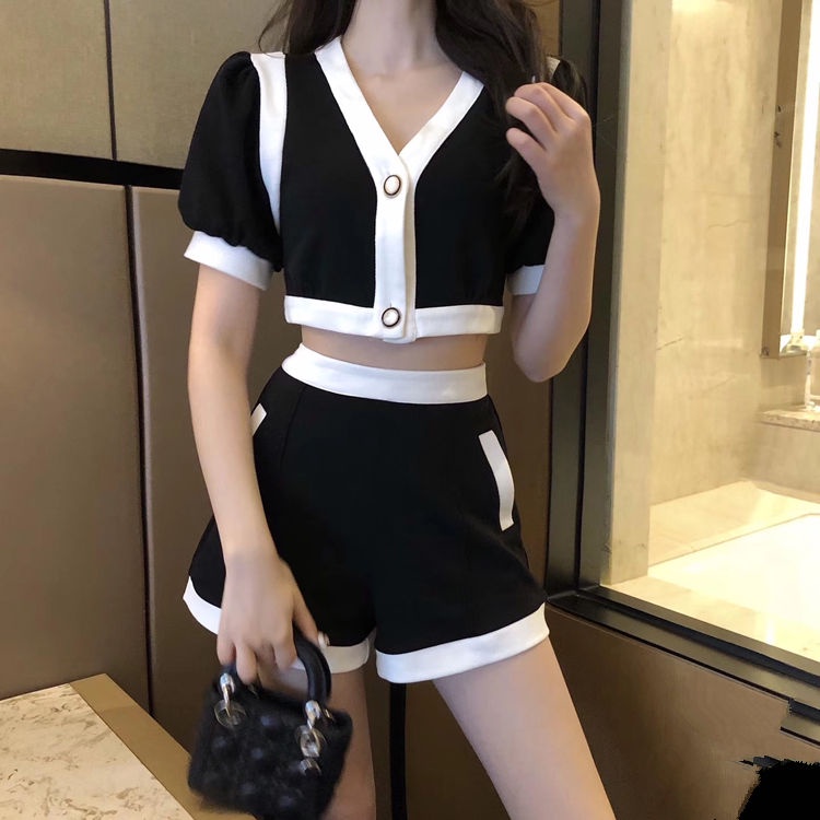 Spot summer New Elegant sexy V-neck short sleeve color matching navel top high waist shorts Chanel style socialite suit women's summer skirt