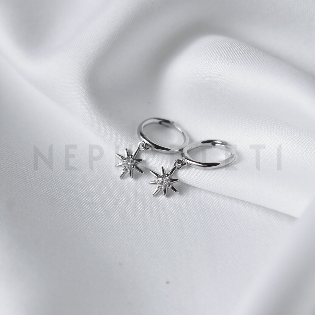 Khuyên tai bạc 925 - Khoen tròn charm ngôi sao đá  - Nepherteti