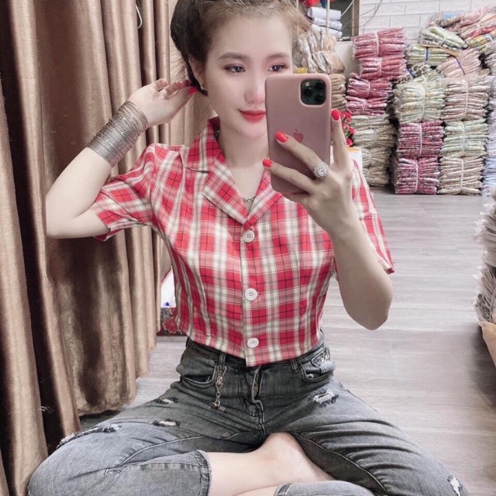 Áo Sơ Mi Nữ Croptop Form Lửng Cổ Vest Hoạ Tiết Caro Mẫu Mới Siêu Hot