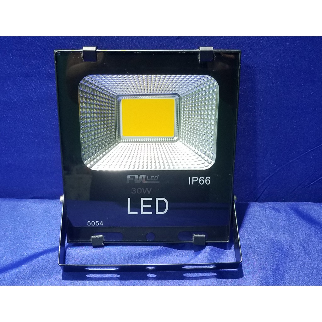 [X-LED] ĐÈN PHA RỌI - 30W - CHỐNG NƯỚC