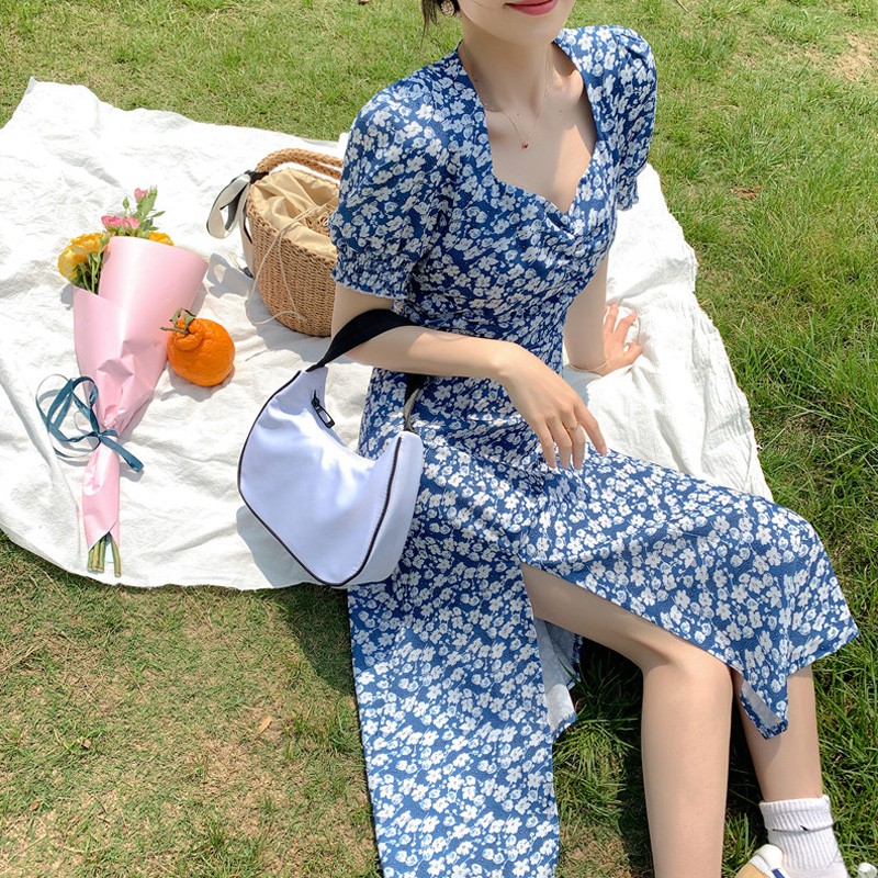 Váy dáng dài xẻ tà tay phồng sang chảnh - Thanh lí 1