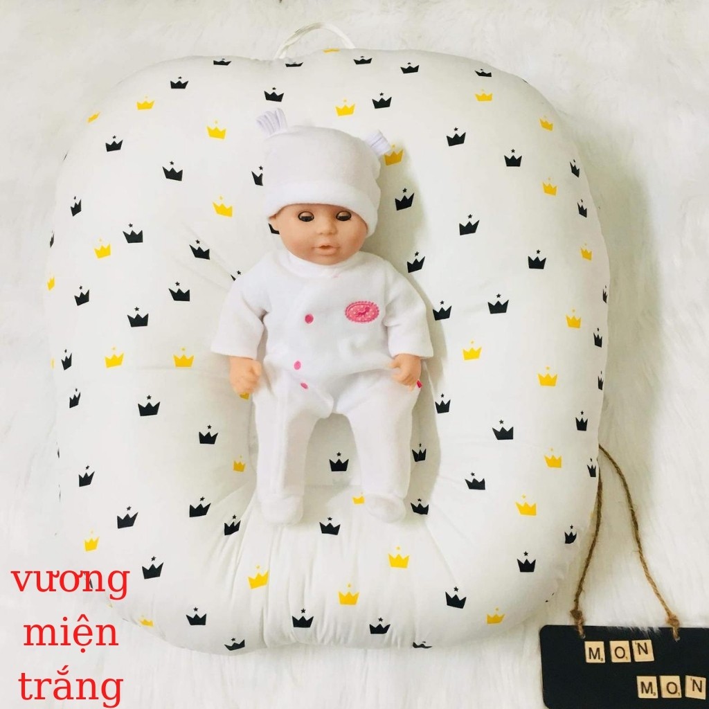 Gối chống trào ngược ❤️FREESHIP❤️ Gối ngủ cho bé MONMON chống trào ngược dạ dày, mang lại giấc ngủ ngon cho bé yêu