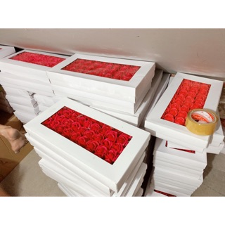 Hoa hồng sáp 1 hộp 50 bông màu đỏ