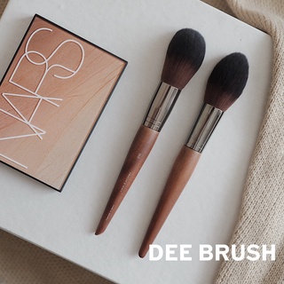 CỌ PHỦ PHẤN - MÁ HỒNG MAKE UP FOR EVER 160