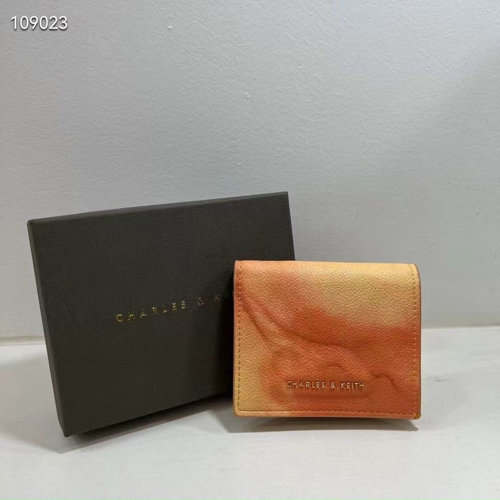 Ví chư C màu loang hot hit 2022 cực xinh