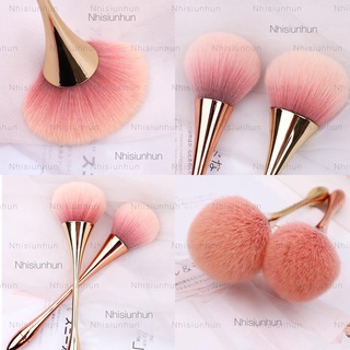 Cọ Má Hồng, Phấn Phủ Cute