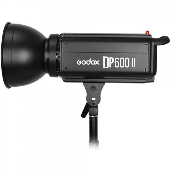 [Mã SKAMA06 giảm 8% đơn 250k]Đèn Studio Godox DP600 II