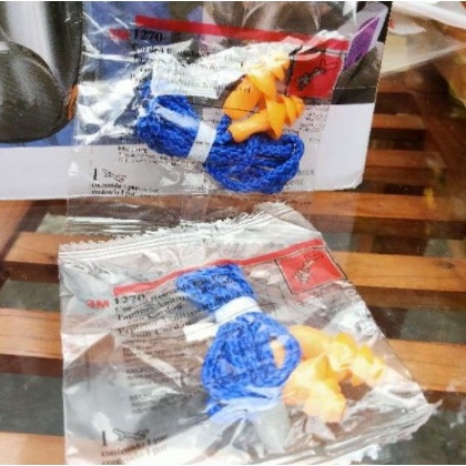 Nút bịt tai chống ồn 3M 1270 đặc biệt tại Gozen, chống nước cao cấp, bền đẹp hiệu quả.
