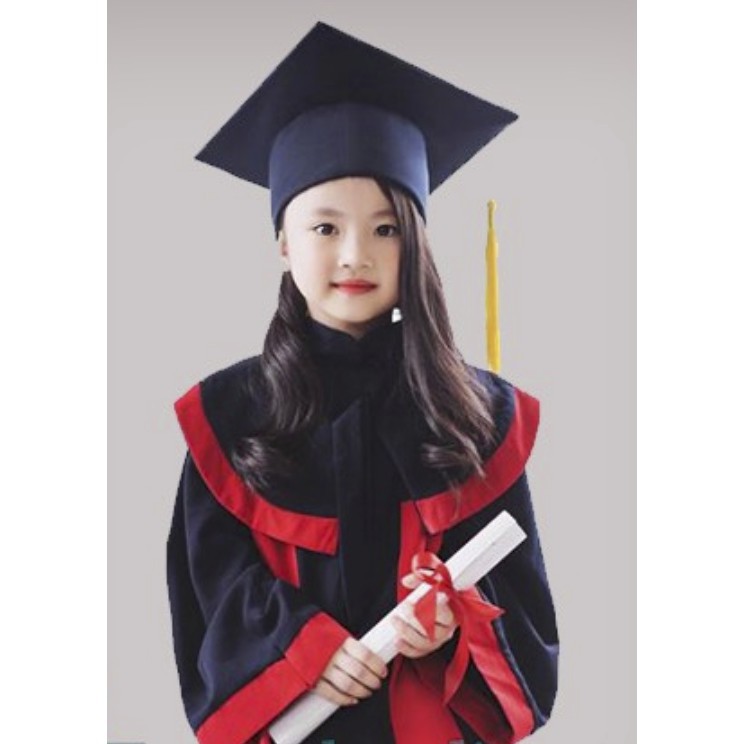 Cuộn mô phỏng giấy khen/ Cuốn mô hình luận văn tốt nghiệp cầm tay dùng làm đạo cụ chụp ảnh, biểu diễn Q