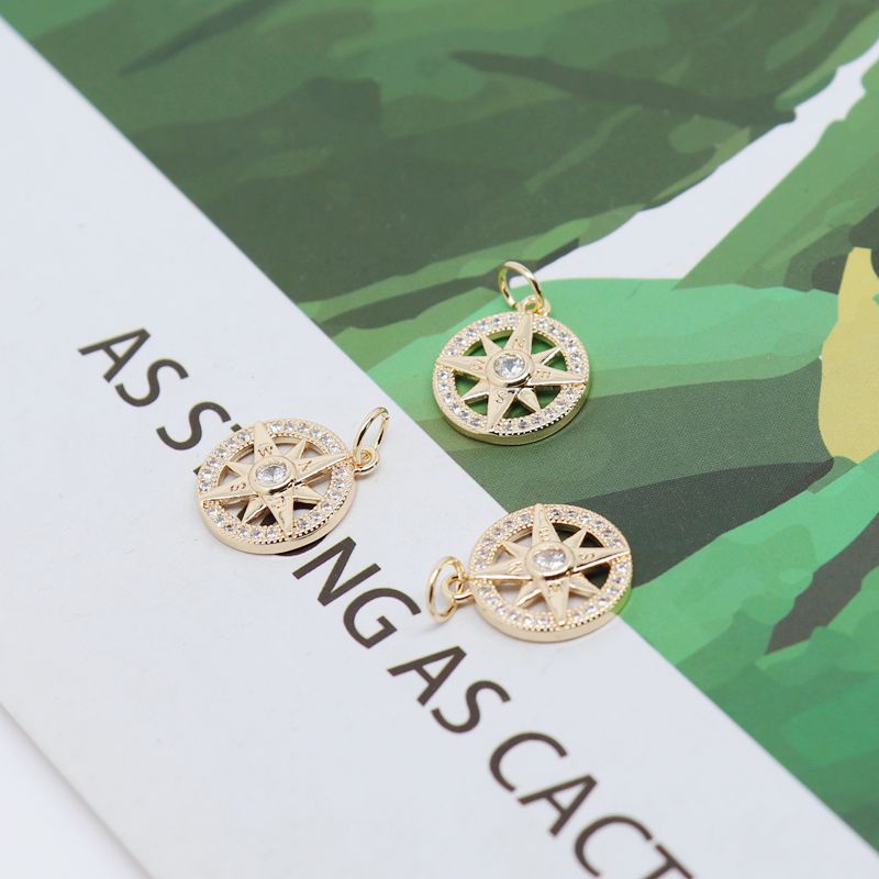 Mặt Dây Chuyền Hình La Bàn Tròn Nhỏ Bằng Đồng 14k Dát Đá Zircon