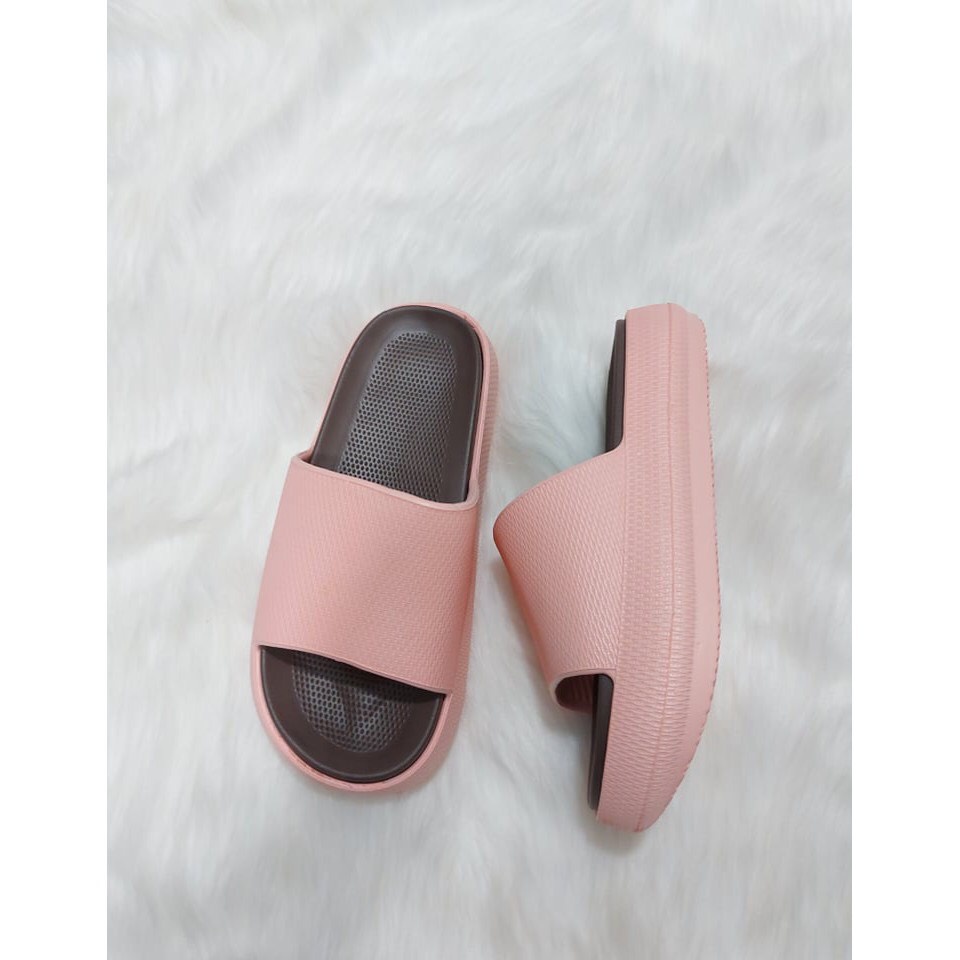 Dép bánh mì phối mầu