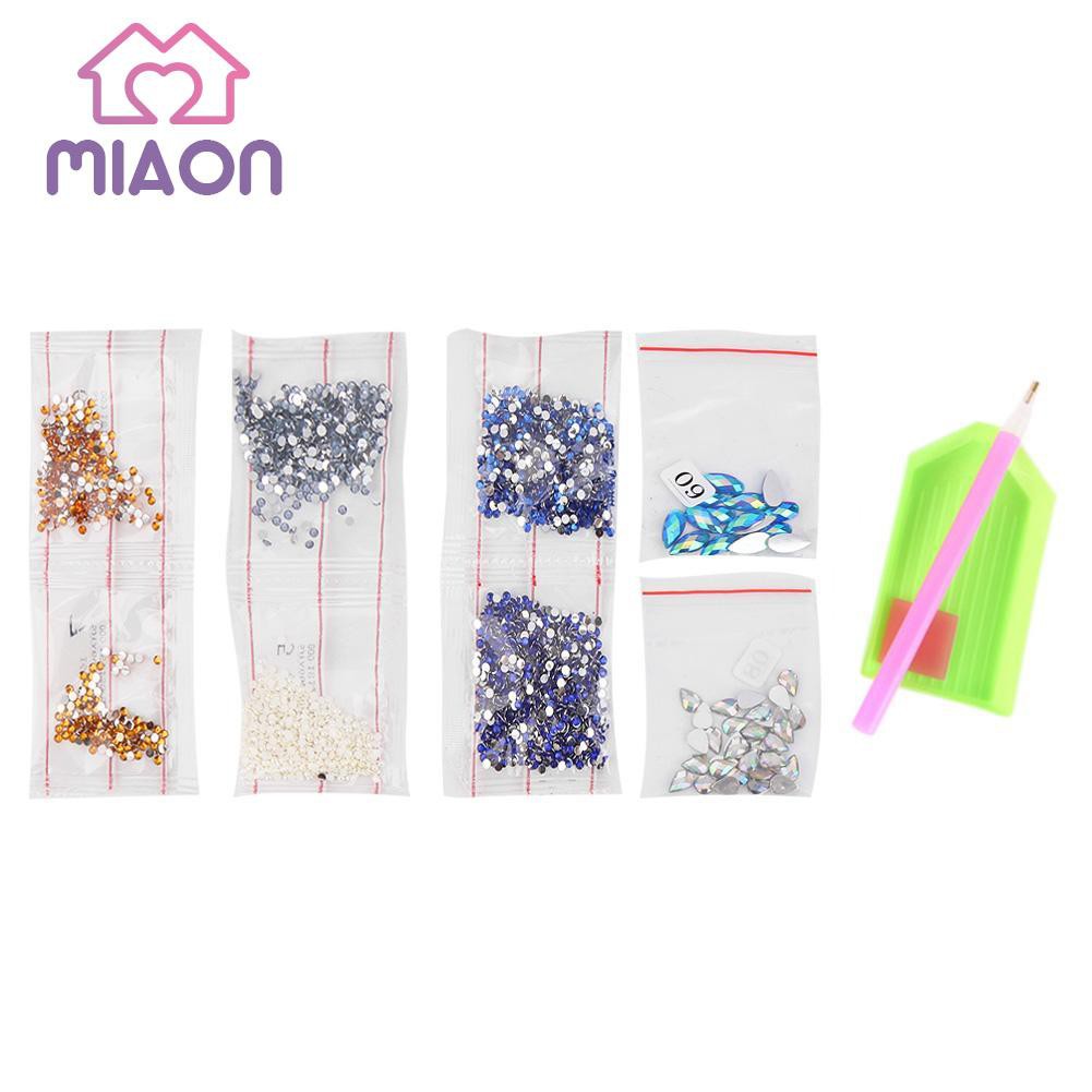 Bộ tranh đính đá 5D DIY hình con công trang trí nhà ở