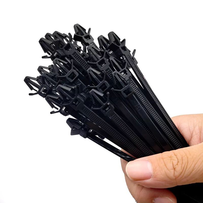 Gói 50 sợi dây rút nhựa màu đen, có chốt gài chuyên dùng cho ô tô
