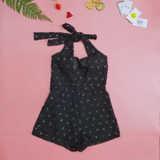 Jum voan cổ yếm mút ngực Thái