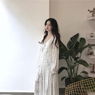 Đầm ulzzang maxi cổ V chấm bi chun eo - u.w