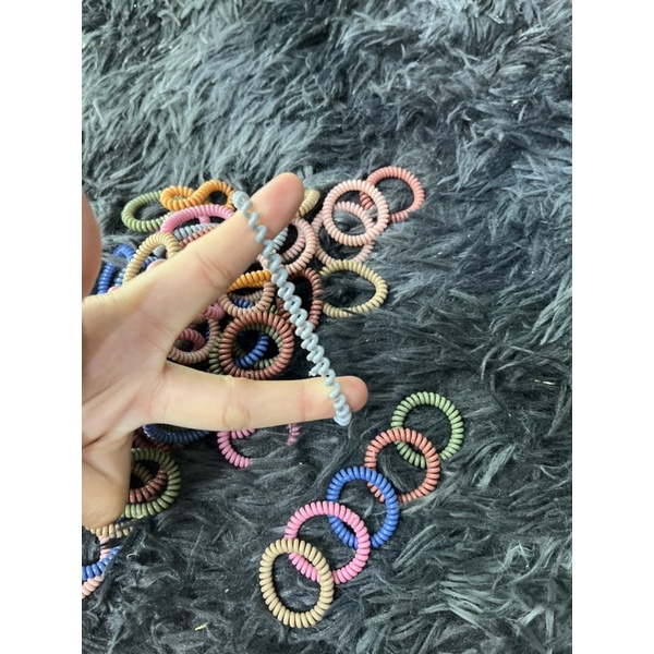 Cột Tóc Lò Xo Mini ( Set 2 Cái ) Màu Ngẫu Nhiên