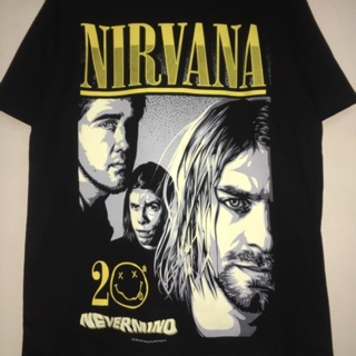 Áo Nirvana còn size M XL