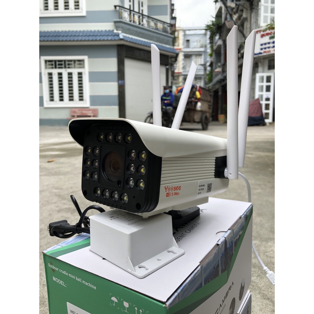 Camera wifi Ngoài trời 36led Lite xoay 355 độ có màu ban đêm