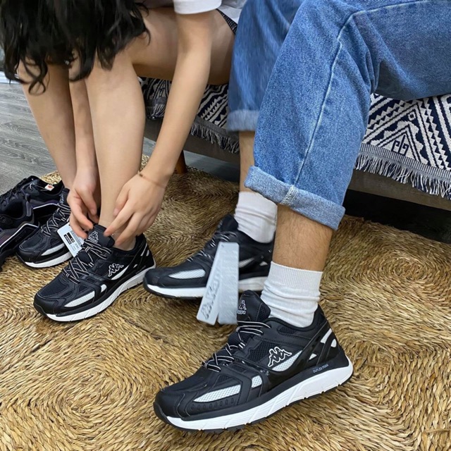 Giày sneakers da pha lưới