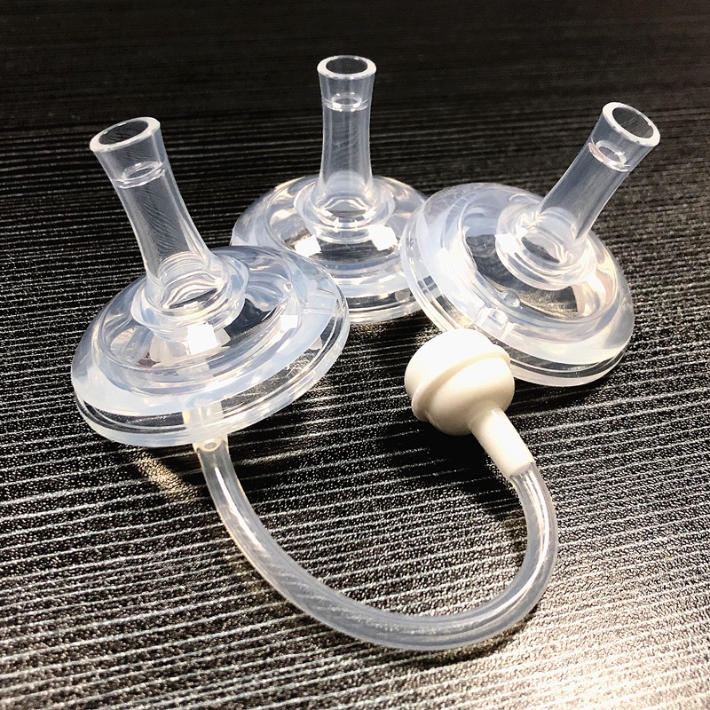 Núm Ti Giả Hai Lớp Có Giác Hút Gắn Bình Sữa Đường Kính 5cm Tiện Dụng
