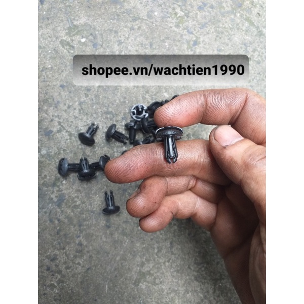 Nút bấm dàn áo xe spacy