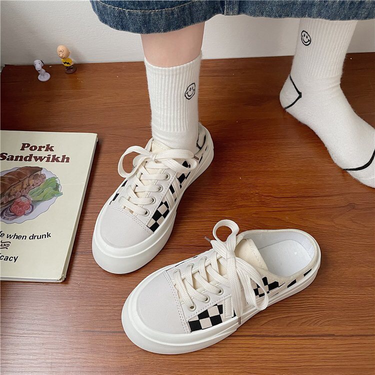 Giày sục thể thao nữ thời trang đạp gót phối họa tiết kẻ phong cách năng động - T4