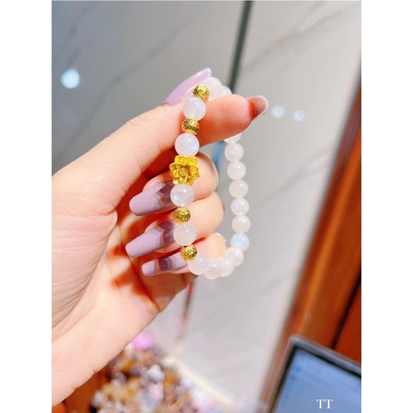Vòng tay moon mix charm  10 và 24 có giấy của tiệm